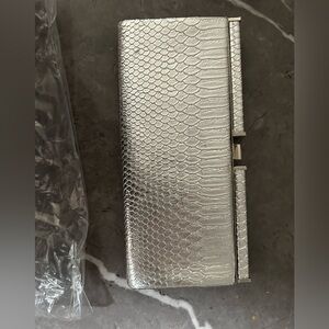 Silver Clutch Bag, with cross body chain. Brand NEW :)